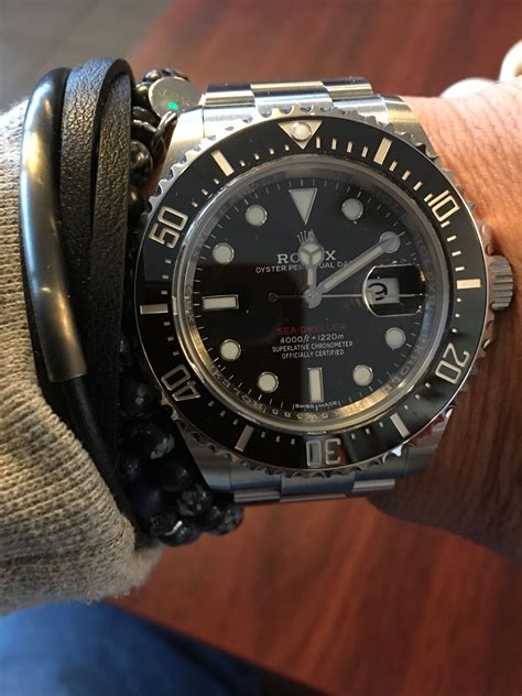 rolex sea dweller 43 on wrist